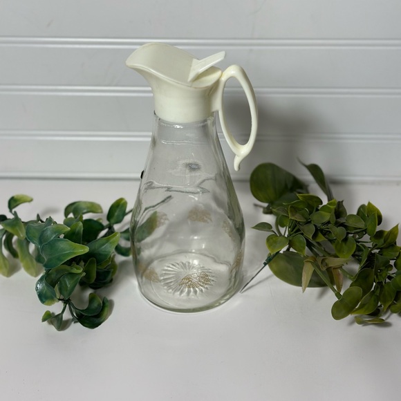 Vintage Log Cabin Maple Syrup Glass Dispenser 1970’s Gold Eagle Pattern - Picture 7 of 9